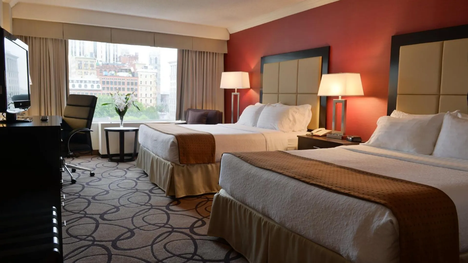Hotel Holiday Inn Montreal Centre Ville Downtown By Ihg