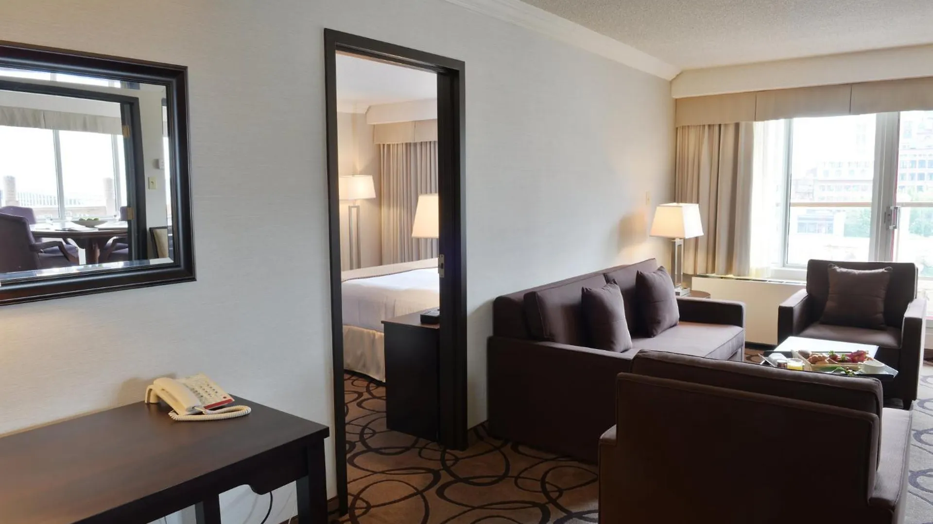 Holiday Inn Montreal Centre Ville Downtown By Ihg Canadá