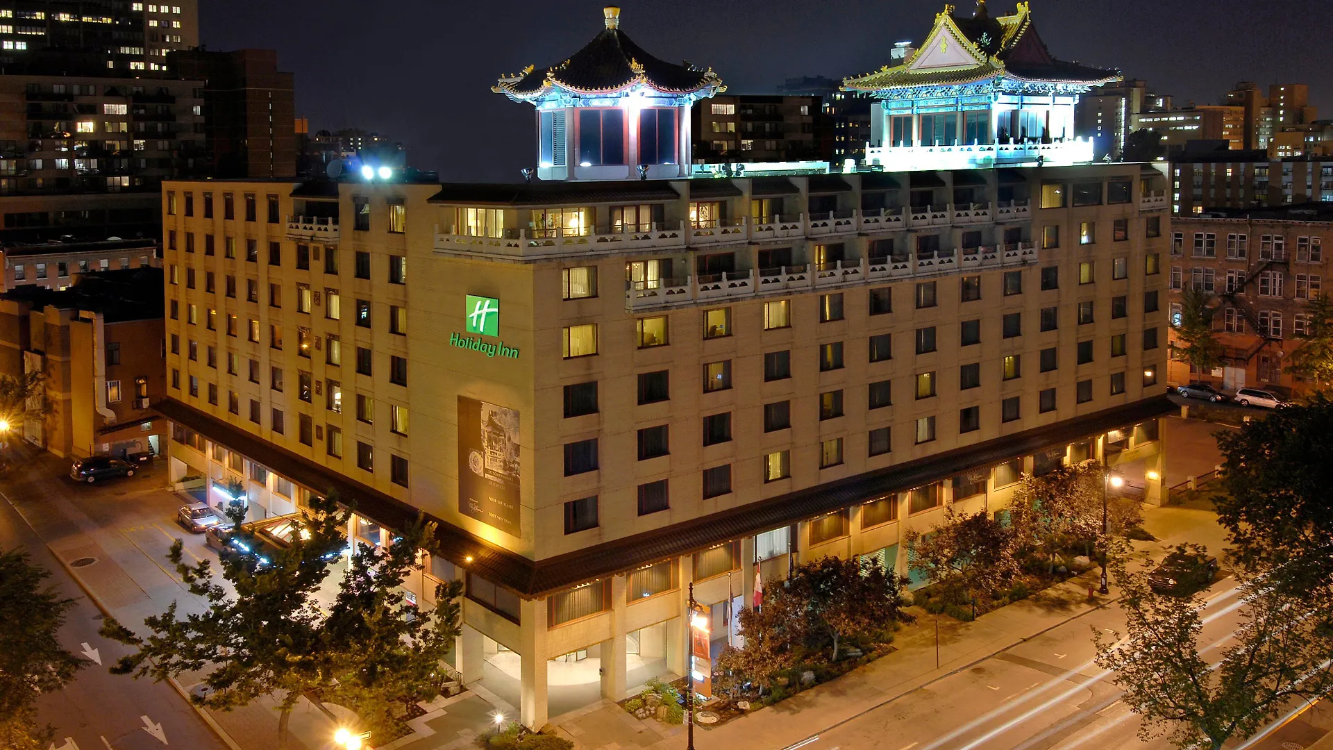 Holiday Inn Montreal Centre Ville Downtown By Ihg